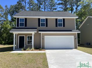 702 Mill Creek Cir, Hinesville, GA 31313