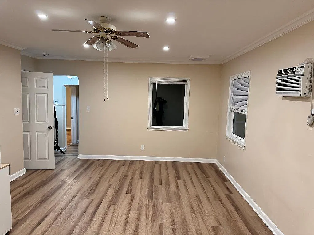 2 bed, 910 sqft, $2,900 — Photo 3