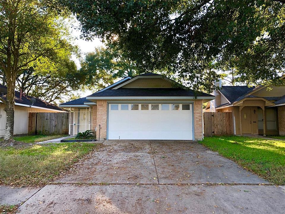 1st image of 13715 Vickston Ln