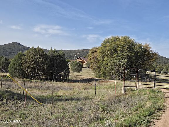 5th image of 550 S ROLLING HILLS Road