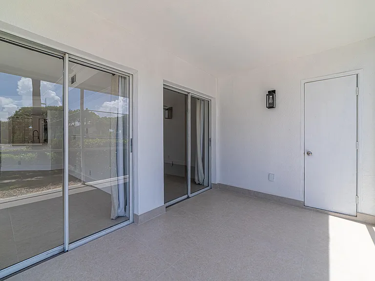 815 W Boynton Beach Blvd #12-106 — Photo 28