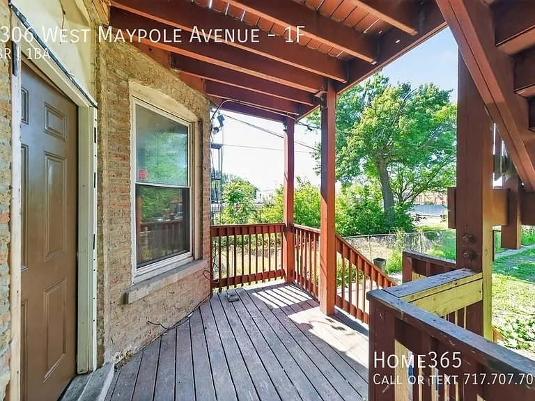 4306 W Maypole Ave #1F — Photo 3