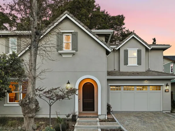 38 Liberty Hall Ln, Redwood City, CA 94062