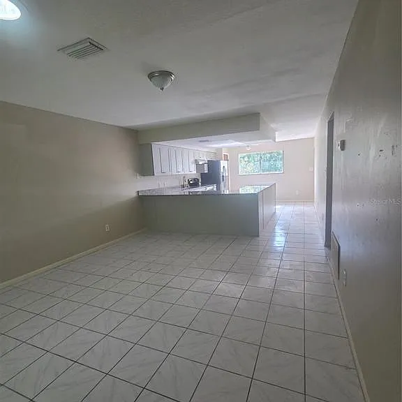 1320 Markham Ave — Photo 9