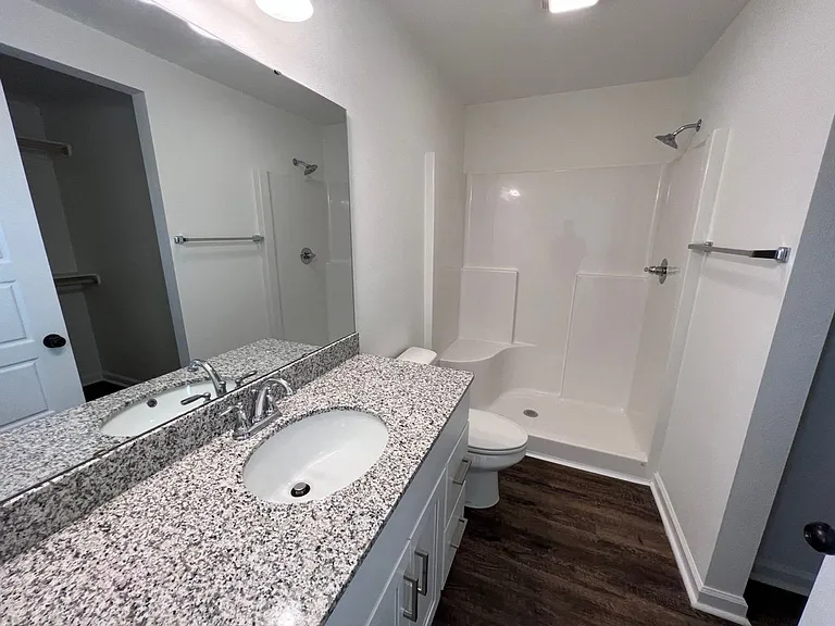 608 Short Leaf Ln — Photo 11