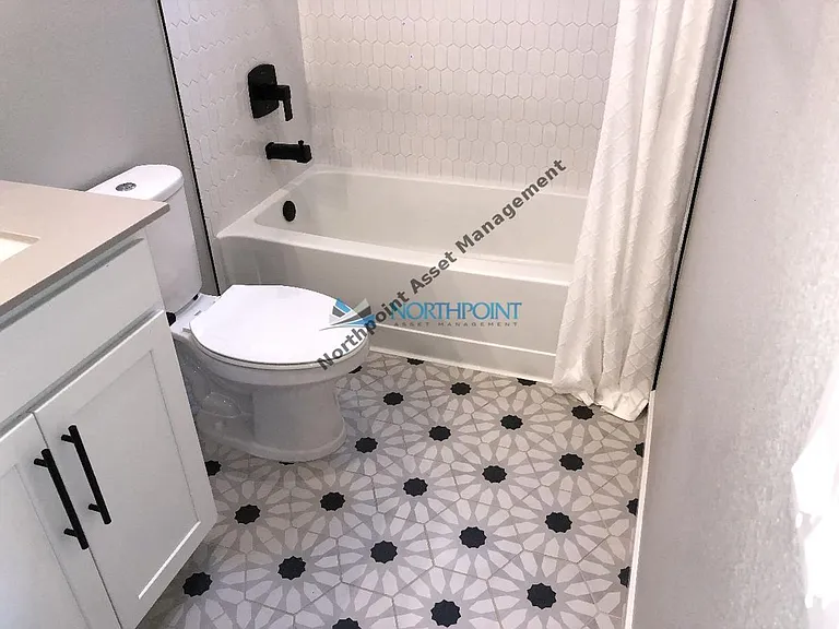 5013 Wuthering Ave — Photo 19