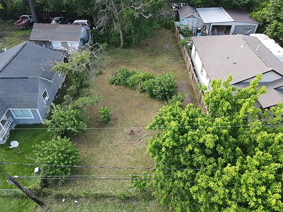 5th image of 8133 Gallahad St