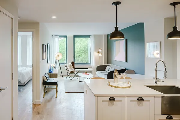 Rented by Zjama Realty Corp | media 26