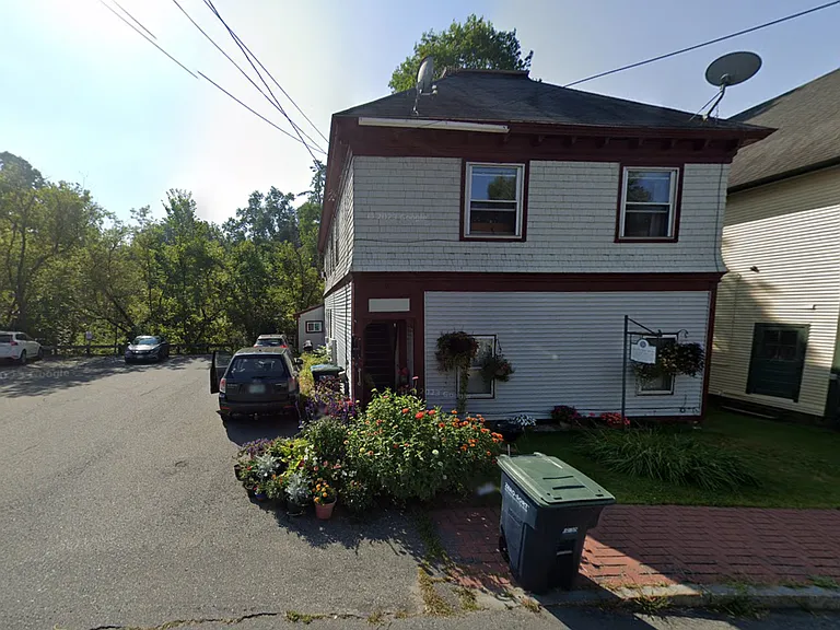 45 Main Street — Photo 10