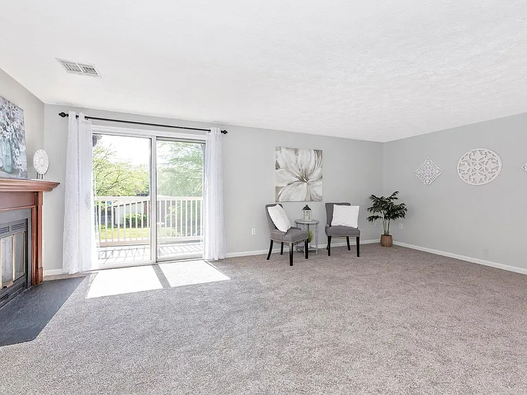 802 Stratford Way #K — Photo 15