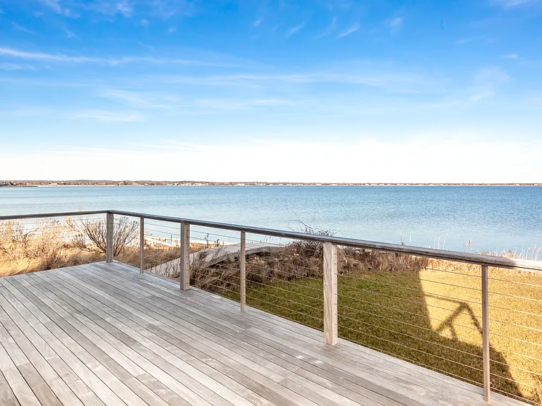 1025 Flying Point Rd — Photo 19