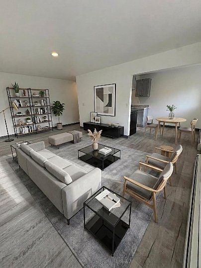 1st image of 595 Wagner Dr #17