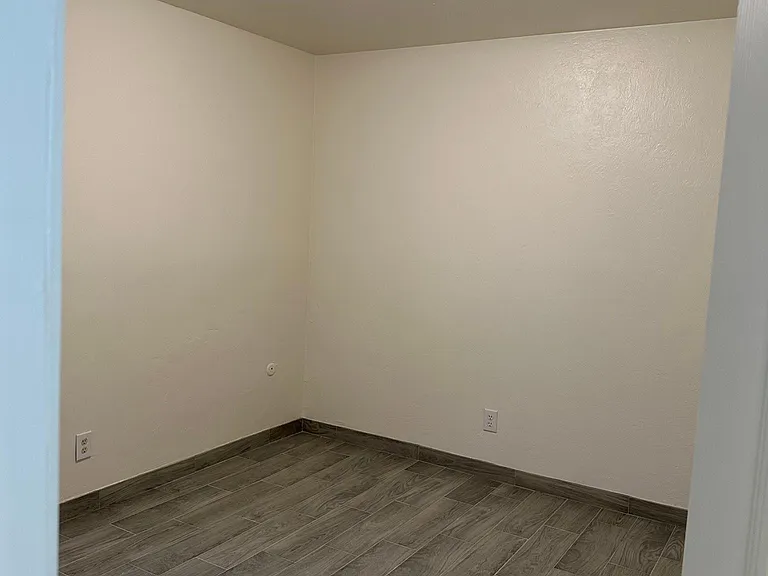 824 N Rinaldi St #2 — Photo 8