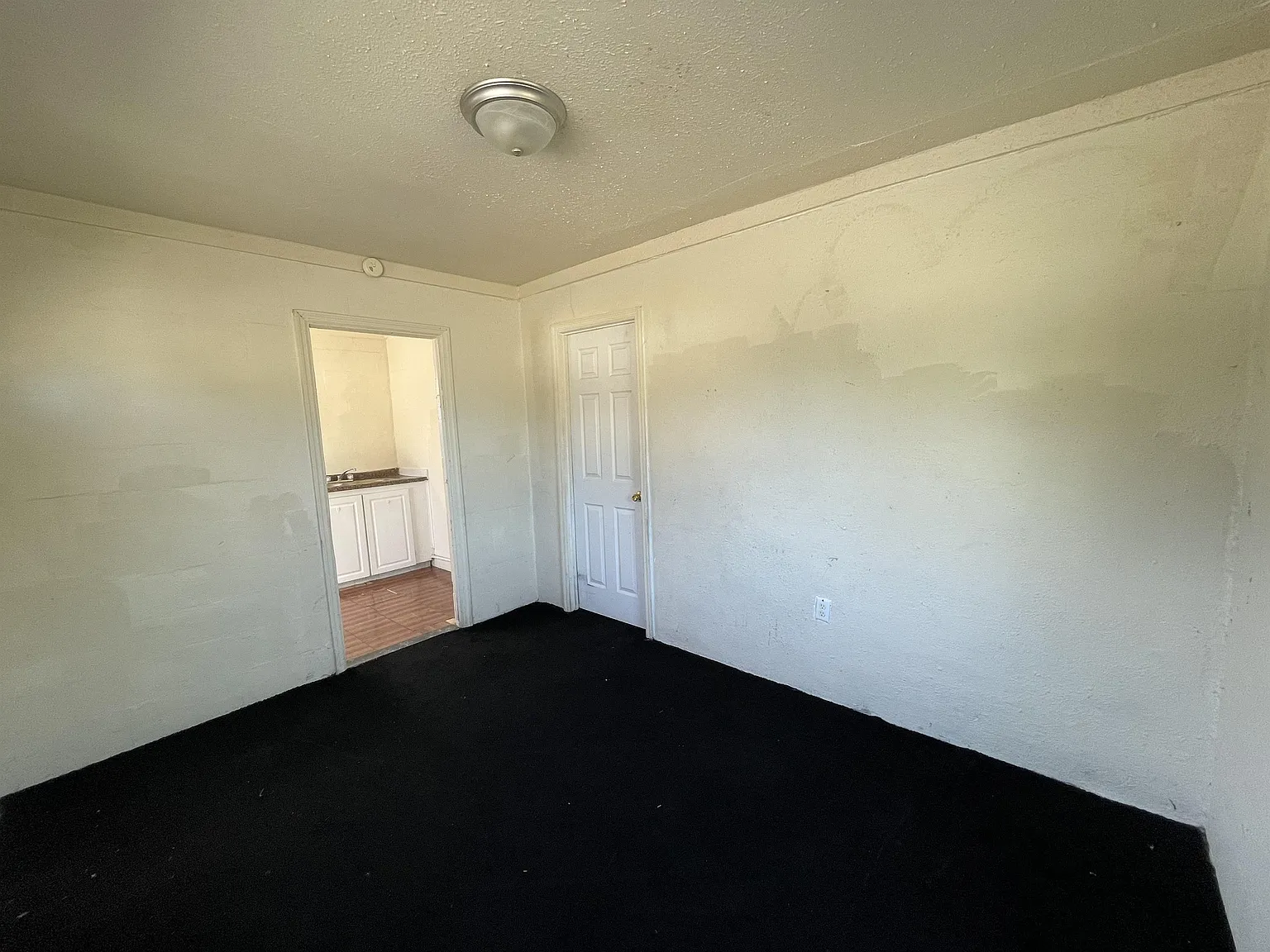 1 bed, 425 sqft, $600 — Photo 3