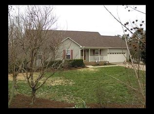 704 Flint Ct NW, Conover, NC 28613