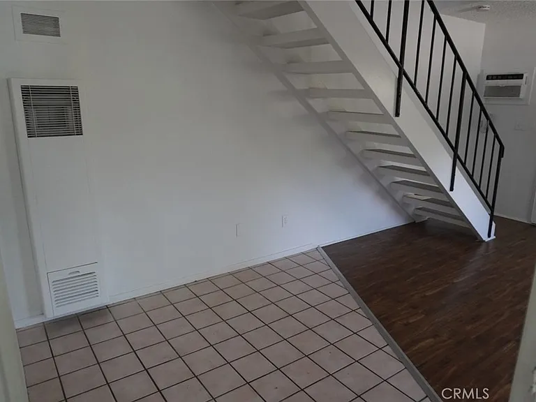 428 E Foothill Blvd — Photo 14