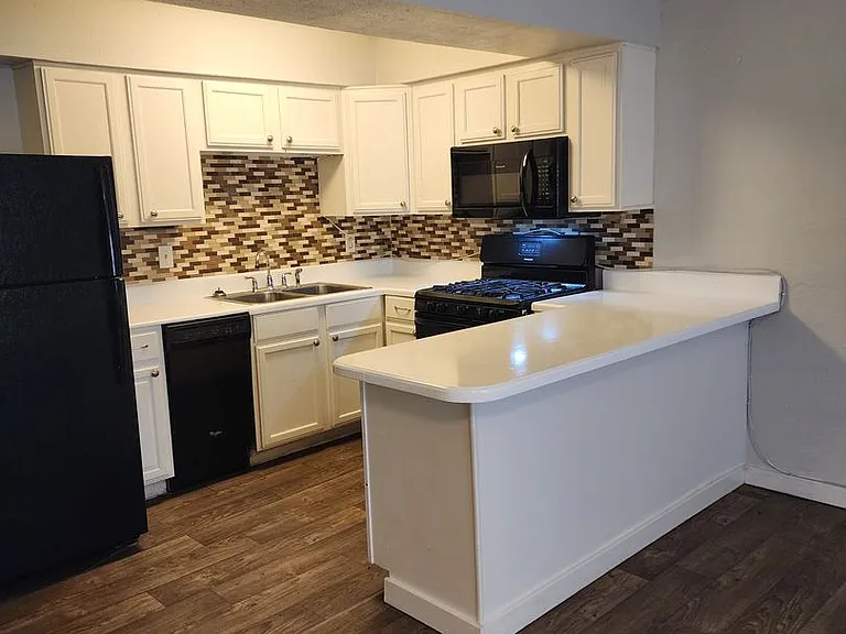 Scottsdale 5th Ave. Apartments — Photo 87