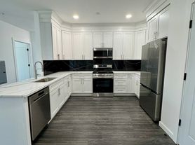 453 Lexington Ave, Clifton, NJ