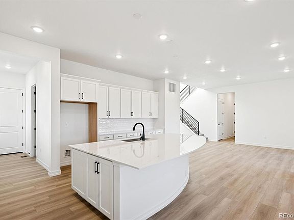 5th image of 6114 Oban Road