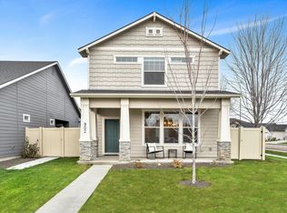 902 W Stanhope St, Meridian, ID 83646