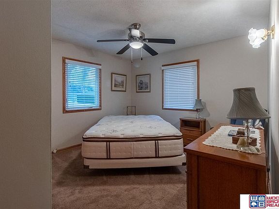 3rd image of 920 Northborough Ln