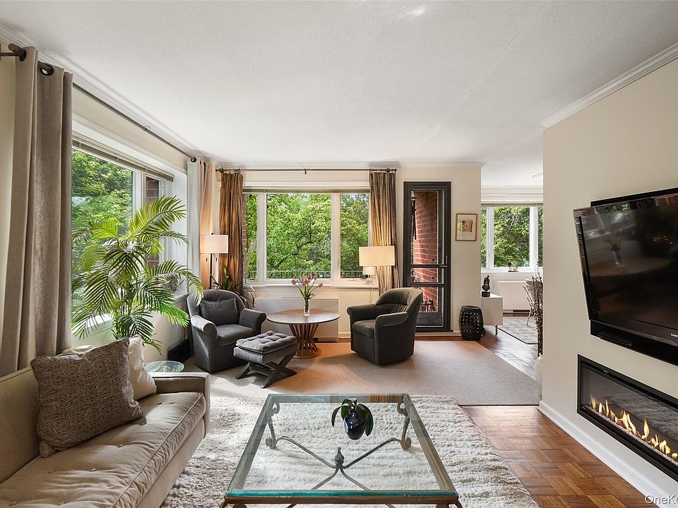 【中古】 House　legendNew　edit 16 Rockledge Avenue #2D-1, Ossining, NY 10562 | Zillow