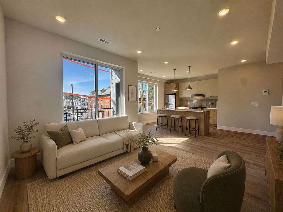 1st image of 5222-24 Chester Ave #13