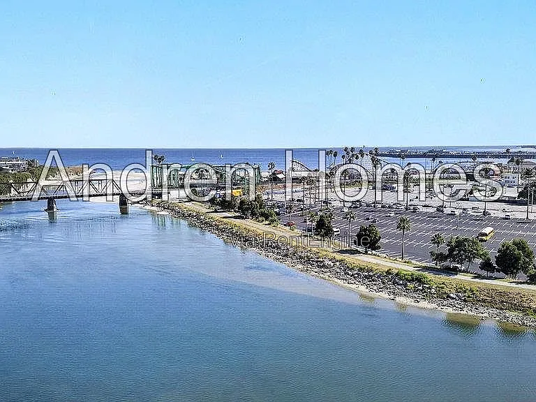 79 S Branciforte Ave — Photo 37