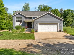 1306 Paige Ln, Bailey, MI 49303