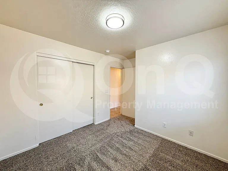 3425 S 95th Dr — Photo 15