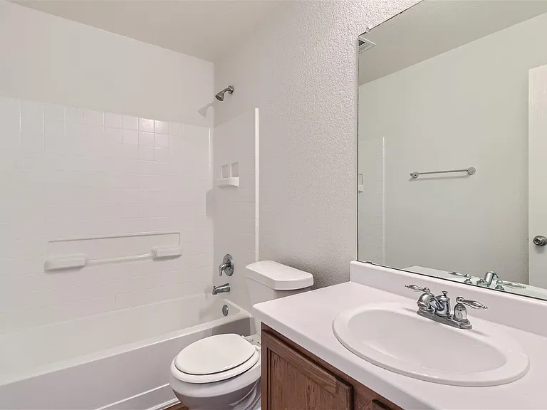 18408 Cloudmore Ln — Photo 6