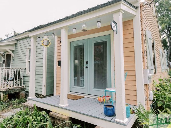609 E Park Ln, Savannah, GA 31401