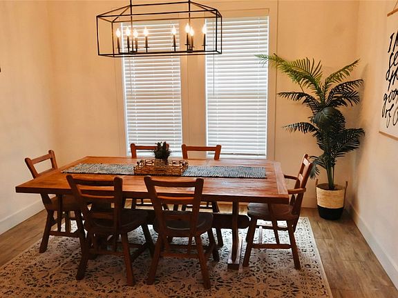 4th image of 4020 Brownway Dr