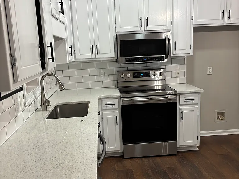 116 Patricia Dr — Photo 5