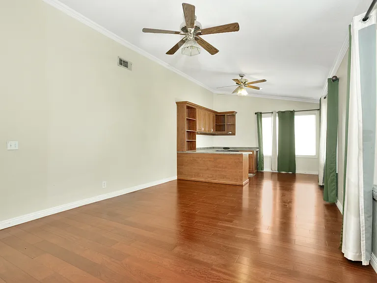 5495 Avenida Del Tren — Photo 12