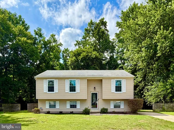 425 Dawn Ct, Aberdeen, MD 21001