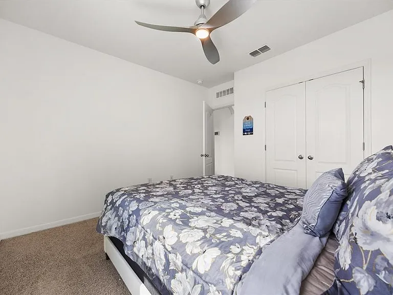 1467 Riverboat Dr — Photo 15