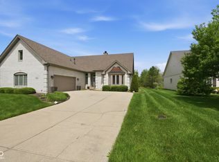7450 Easy St, Fishers, IN 46038