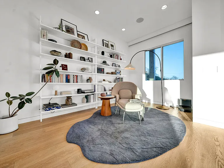2915 Tuna Canyon Rd — Photo 11