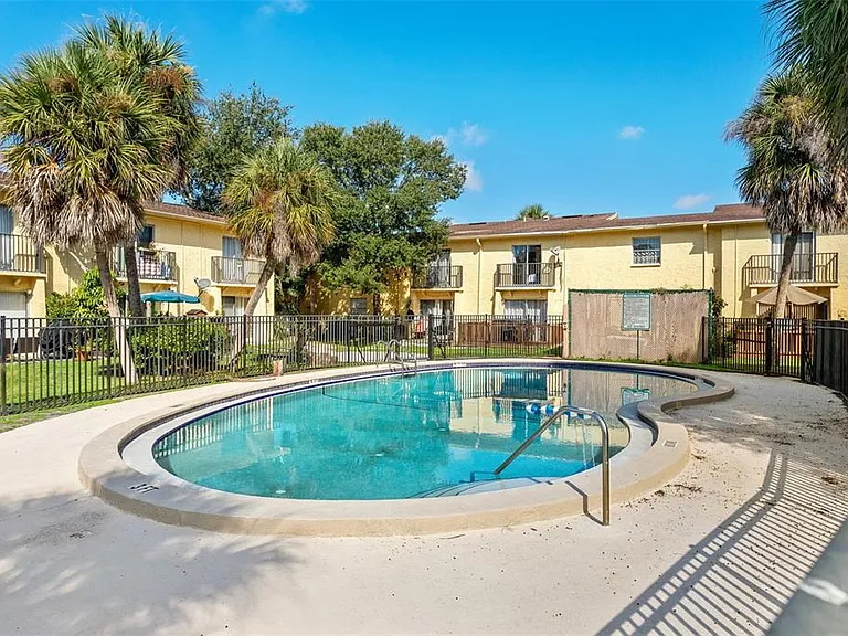 7501 Dolonita Dr #7501 — Photo 26