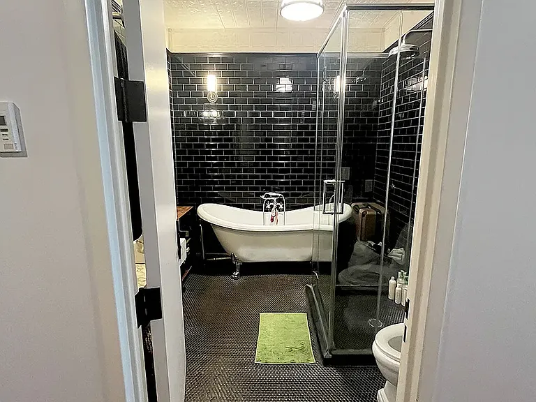 103 N 10th St #2JJ — Photo 20