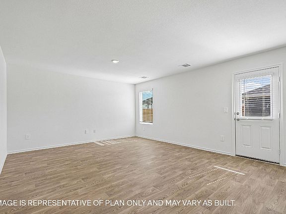 5th image of 1079 Phantom Hill Rd