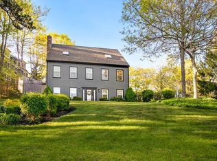 19 Bellevue Rd, Plymouth, MA 02360