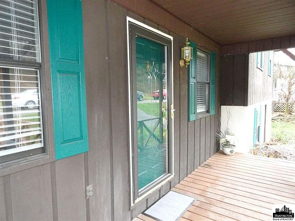 2nd image of 7 Cedarwood Ln