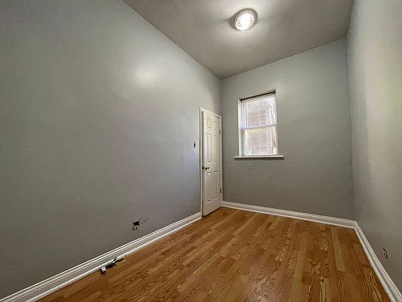4th image of 1240 S Spaulding Ave #3