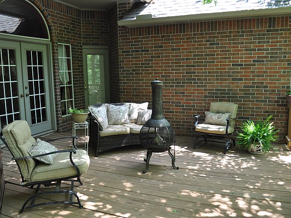 Back Porch (1 of 2)
