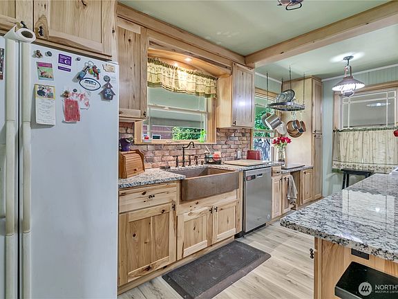 5th image of 5620 Yakima Avenue