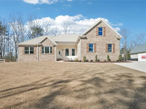 569 Byrd Mountain Ln, Canton, GA 30114