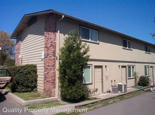 849 E 9th St APT 3, Medford, OR 97504
