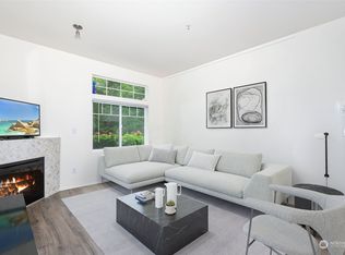 4065 S 212th Ct APT A, Seatac, WA